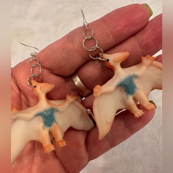 Earrings Pierced Dinosaur Silver Dangly Exaggerated Handmade Costume Jewelry - Picture 1 of 10
